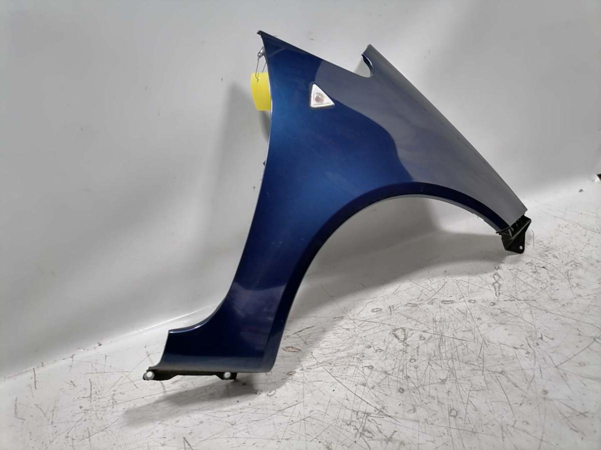 Mitsubishi Colt Z30 original Kotfl&uuml;gel vorn rechts T43 Blau Bj.2005